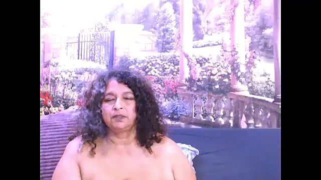 Snapshot of indianstar75 chatting on February 22, 11:46 pm indianstar75 online show from February 22, 11:46 pm