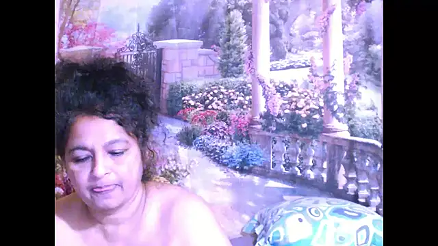 Snapshot of indianstar75 chatting on March 12, 11:42 am indianstar75 online show from March 12, 11:42 am