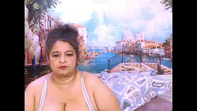 Snapshot of indianstar75 chatting on October 2, 6:48 pm indianstar75 online show from October 2, 6:48 pm