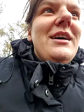 Snapshot of Cutegirlforyou chatting on November 29, 10:40 am Cutegirlforyou online show from November 29, 10:40 am