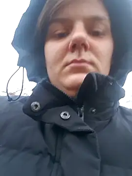 Snapshot of Cutegirlforyou chatting on December 5, 7:50 am Cutegirlforyou online show from December 5, 7:50 am