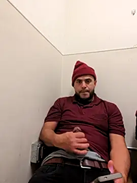 Snapshot of gardy8585 chatting on November 20, 10:59 am gardy8585 online show from November 20, 10:59 am