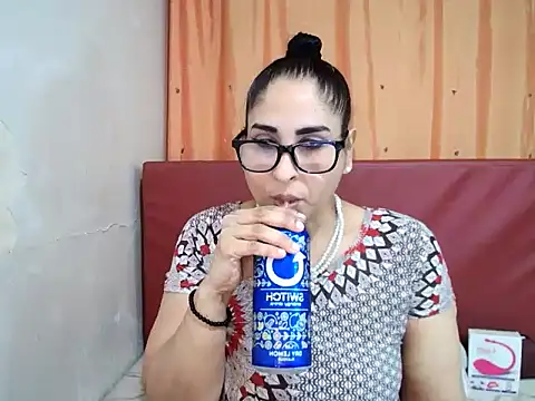 Snapshot of Indiankushy chatting on October 22, 4:40 pm Indiankushy online show from October 22, 4:40 pm