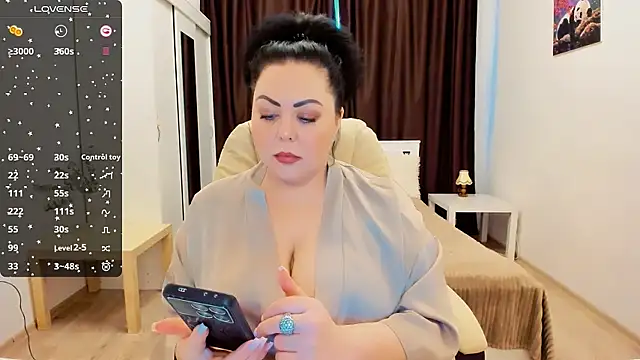 Nina Hopper online show from December 20, 9:43 am