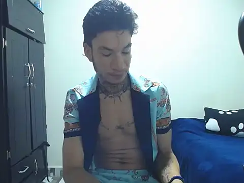 Snapshot of roberth_pathizon chatting on July 14, 1:19 am roberth pathizon online show from July 14, 1:19 am