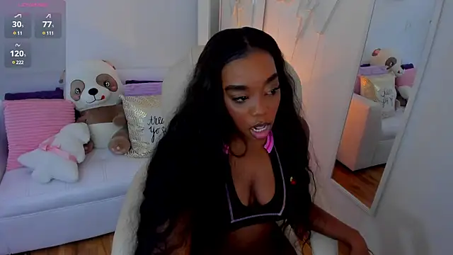 Snapshot of zobe_love chatting on January 11, 2:09 am zobe love online show from January 11, 2:09 am