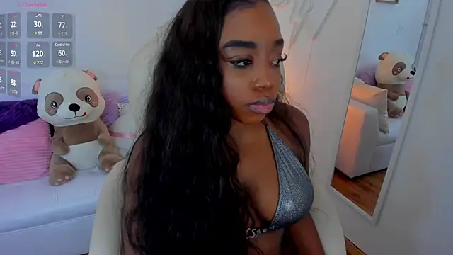 Snapshot of zobe_love chatting on March 14, 7:44 pm zobe love online show from March 14, 7:44 pm