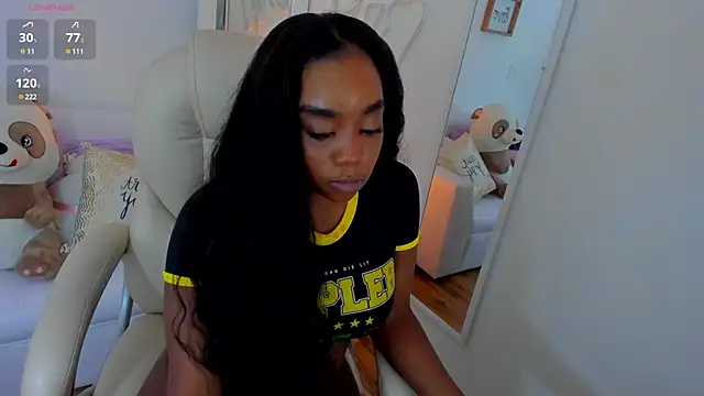 Snapshot of zobe_love chatting on March 17, 7:58 pm zobe love online show from March 17, 7:58 pm