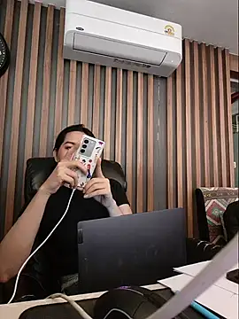 sara kimoo online show from October 28, 10:19 am