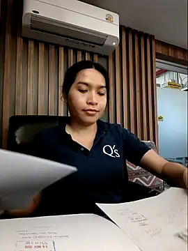 sara kimoo online show from November 17, 1:39 pm