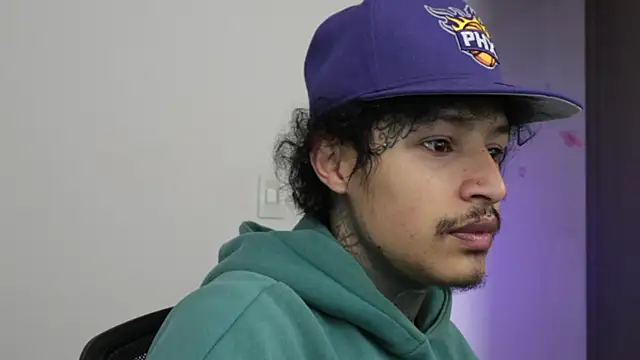 trieone online show from January 12, 1:49 pm