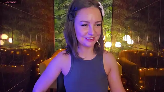 MilenaMellow online show from December 27, 2:47 am