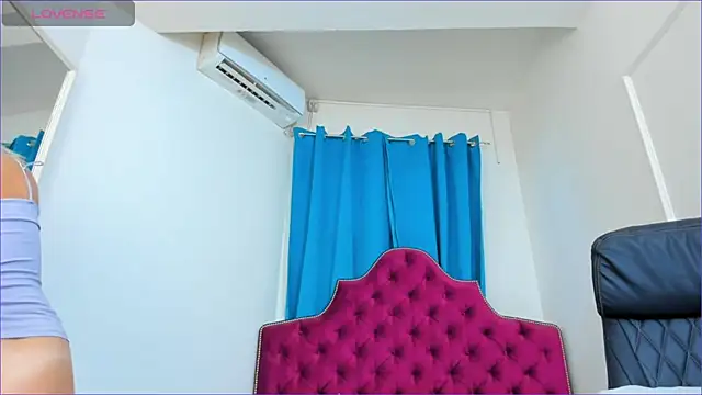 ninnadee online show from July 11, 3:20 am