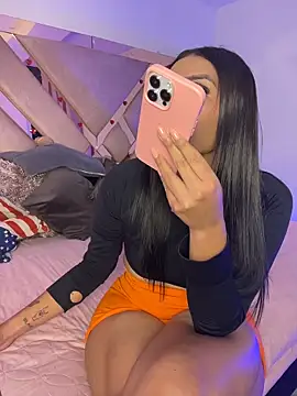 Snapshot of Victoria14_ chatting on February 6, 12:26 am Victoria14 online show from February 6, 12:26 am