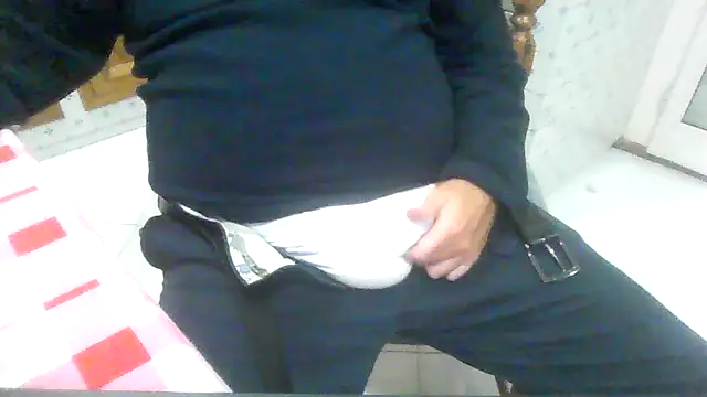 polloiw online show from October 13, 8:42 pm