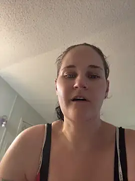 Snapshot of lolabunny9 chatting on July 31, 4:39 pm lolabunny9 online show from July 31, 4:39 pm