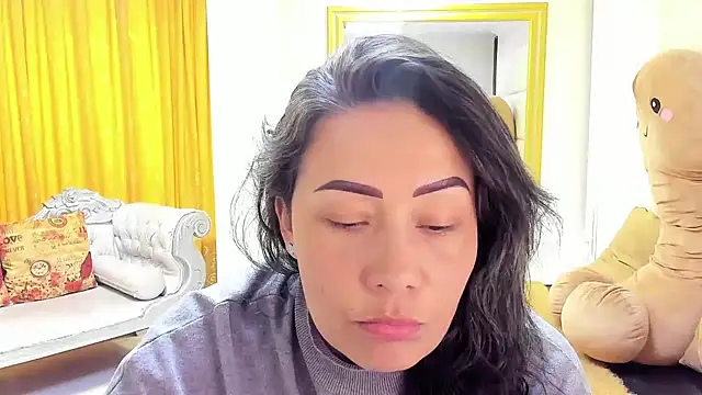 gaby trent online show from December 14, 3:47 pm