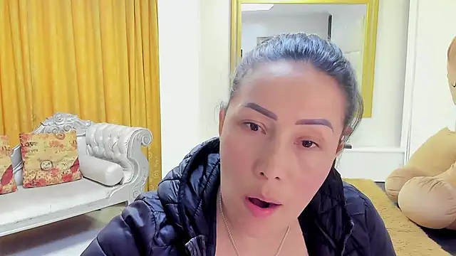 gaby trent online show from December 19, 8:13 pm