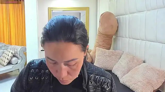 gaby trent online show from March 3, 3:29 pm