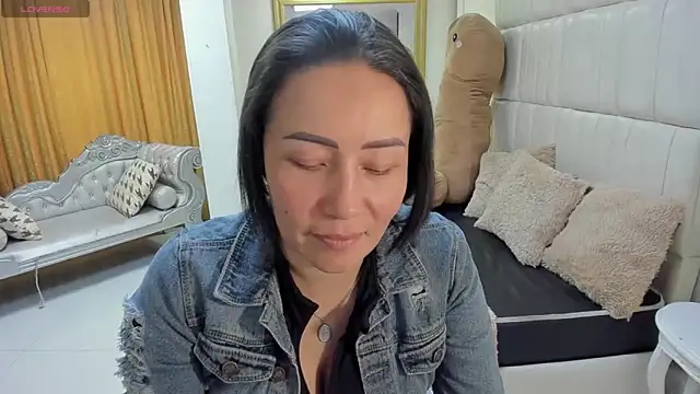 gaby trent online show from March 5, 3:08 pm