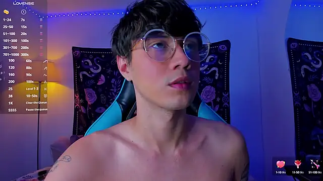 LeaneSeb online show from December 9, 11:45 pm