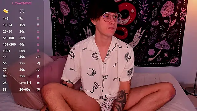 LeaneSeb online show from February 21, 3:32 pm