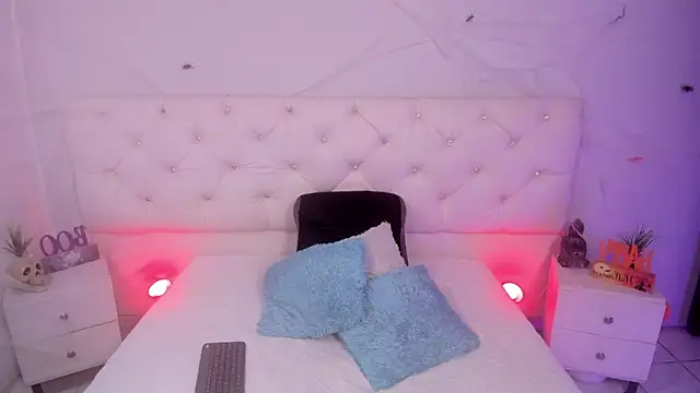 ximena slut 21 online show from October 14, 3:40 am