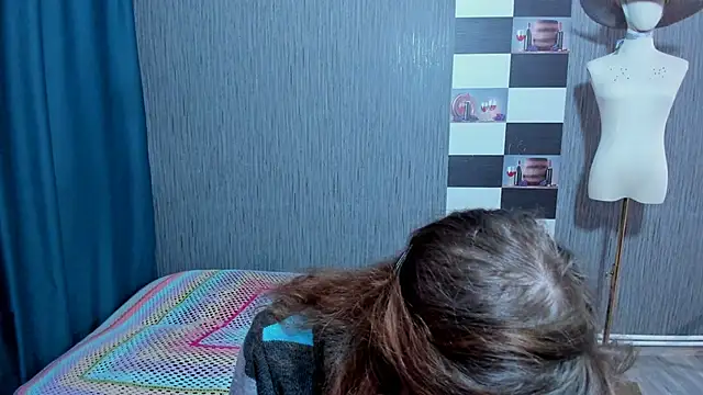 pa1e pr1ncess online show from January 19, 7:01 am