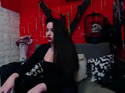 Snapshot of MistressRachelle chatting on December 31, 2:40 am MistressRachelle online show from December 31, 2:40 am