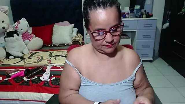 pervert mommy  online show from November 18, 9:58 am