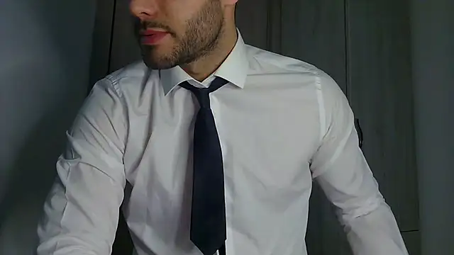 Justynn1 online show from April 8, 10:21 pm