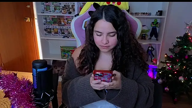 Snapshot of Sweet_sully__ chatting on November 30, 9:13 am Sweet sully online show from November 30, 9:13 am