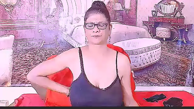 IndianAllure online show from February 21, 5:52 am