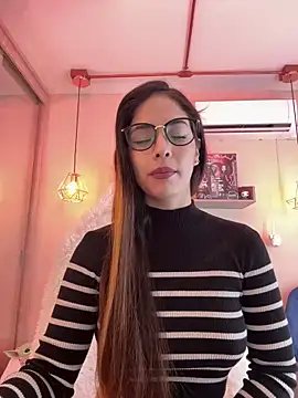 Snapshot of Zoe_Bae chatting on January 28, 9:29 pm Zoe Bae online show from January 28, 9:29 pm
