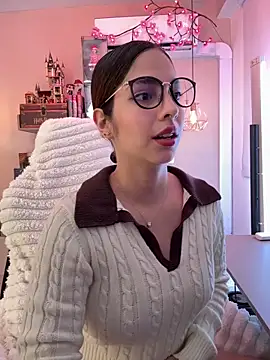 Zoe Bae online show from February 6, 10:02 pm