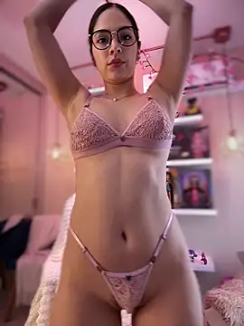 Zoe Bae online show from April 17, 12:35 am