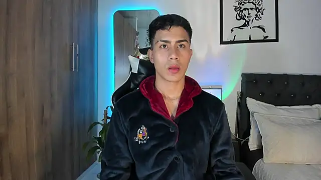 AlanNaughty online show from March 20, 4:17 am