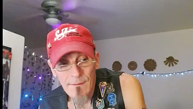 mycock2474u online show from February 24, 10:26 am