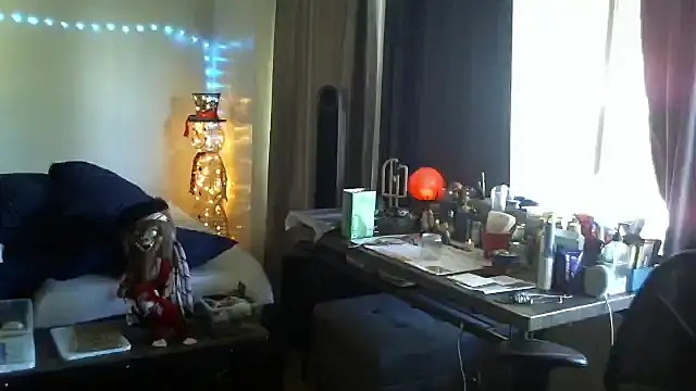 mycock2474u online show from October 7, 6:05 pm