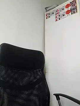 david geam online show from April 9, 6:30 am