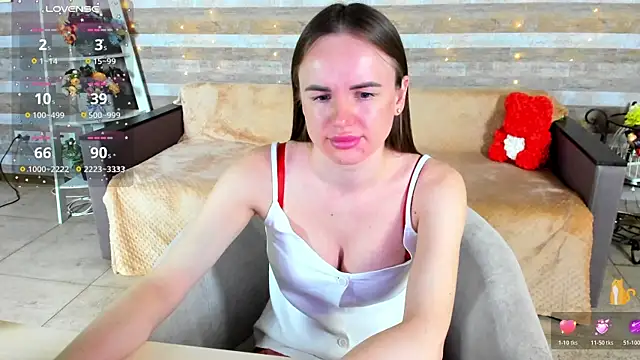 SusanSmit online show from April 17, 7:06 pm