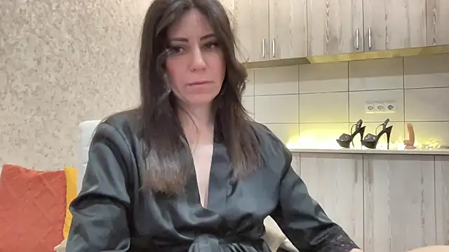 Snapshot of HotyWinter chatting on March 16, 4:18 am HotyWinter online show from March 16, 4:18 am