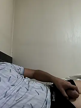 Snapshot of Mahmut_34_34_ chatting on October 16, 5:14 pm Mahmut 34 34 online show from October 16, 5:14 pm