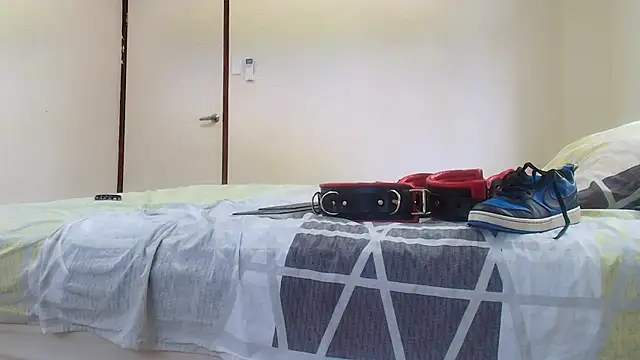 midnight0069 online show from September 28, 3:12 am