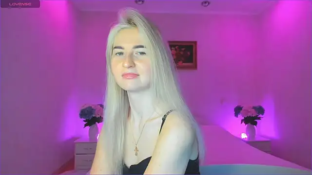 AnnaCarrera online show from January 8, 9:55 pm