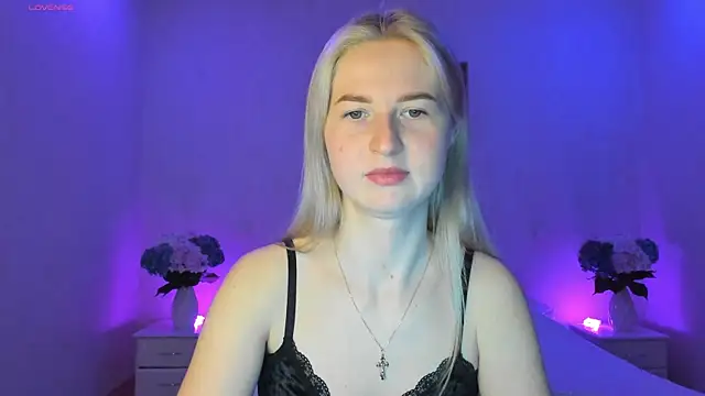 AnnaCarrera online show from March 14, 9:32 pm