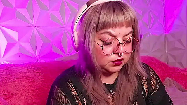 Satyn doll online show from November 13, 12:09 am