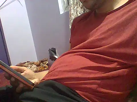 Snapshot of indianguy21 chatting on April 12, 4:56 pm indianguy21 online show from April 12, 4:56 pm