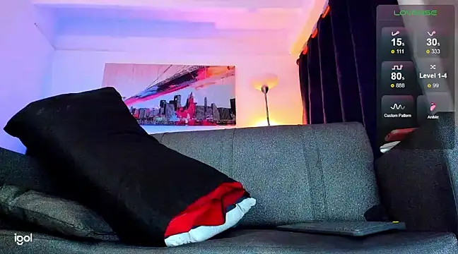 Snapshot of antonyhill chatting on December 27, 11:31 pm antonyhill online show from December 27, 11:31 pm