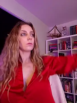 LilyOrion online show from November 5, 2:44 am